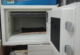 فروش اینترنتی گاو صندوق دیواری