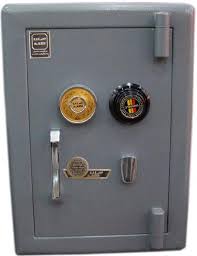 سفارش گاو صندوق ایران کاوه